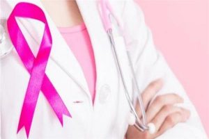 الاصابة بسرطان الثدي تعرفي علي اهم خمس مؤشرات تؤدي الي سرطان الثدي