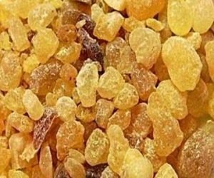 اسرار و فوائد اللبان الدكر للبشرة والجسم لشد البشره وازاله الهالات السوده