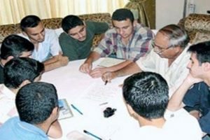 تجريم الدروس الخصوصية بلا فائدة حتى يمنح المعلم مرتب جيد