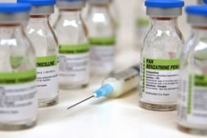 طرح البنسلين بـ 6 جنيه بالوزارة و10 جنيهات بالصيدليات الحرة