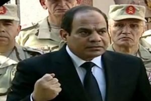 تعرف على أول تعليق للرئيس السيسي على حادث هجوم أتوبيس المنيا