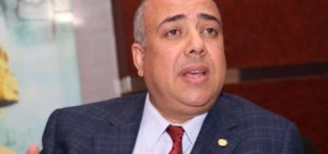 رئيس المترو يعلن الطوارئ في الخطوط الثلاثة لمواجهة الأمطار