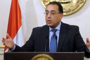 رئيس الوزراء يقدم حلاً نهائياً لأزمة البطاطس ويوجه رسالة للمزارعين