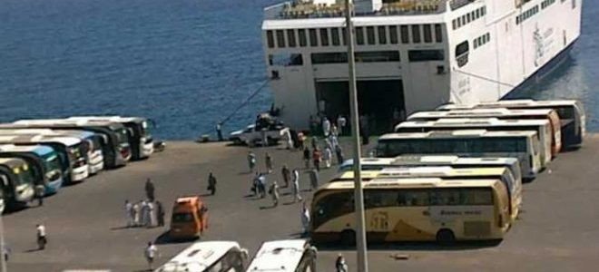 مينائي سفاجا ونويبع تداولوا 8175 شاحنة بضائع خلال شهر أكتوبر الماضي