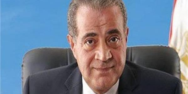 وزير التموين يؤكد على إلغاء البطاقات الذهبية في صرف الخبز للمواطنين